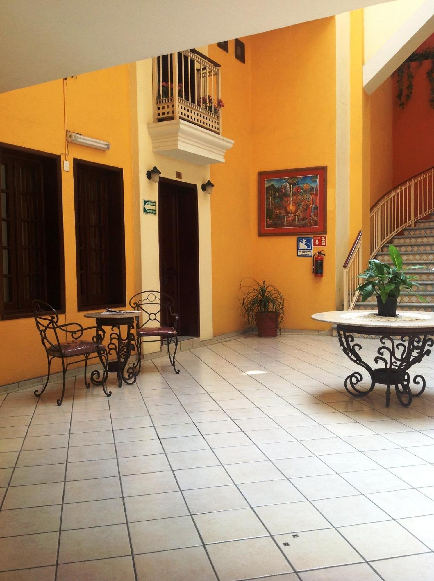 Plaza Jardin Hotel Tequila Bagian luar foto